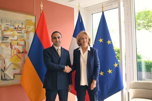 Yerevan Mayor Tigran Avinyan Meets President of Ile de France Regional Council Valerie Pecresse