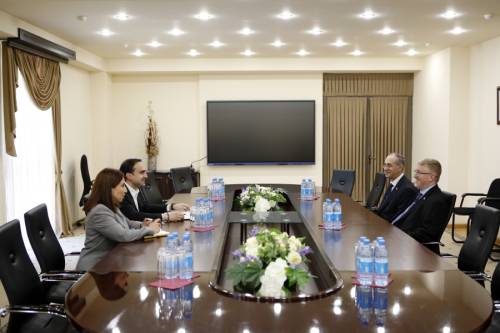 Yerevan Mayor Tigran Avinyan receives Ambassador of Canada to Armenia