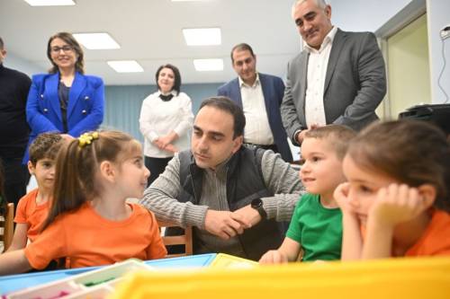 Pilot program on robotics in Yerevan municipal kindergartens