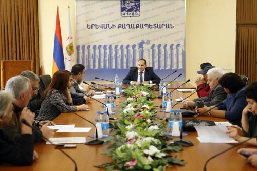 Meeting of Council for Management of Five-Year City Development Program and Annual Budget Adjunct to Yerevan Mayor Is Held