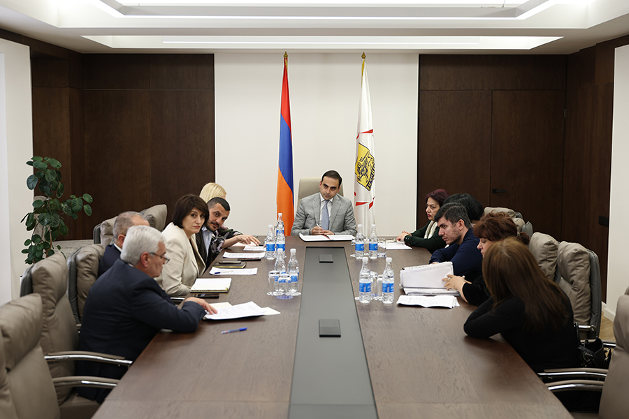 Mayor Tigran Avinyan Meets with the Residents of Kond
