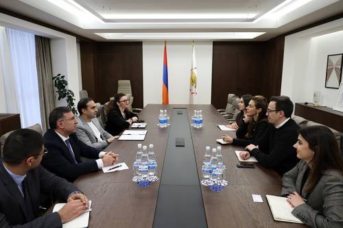 Investment opportunities for urban development projects were discussed